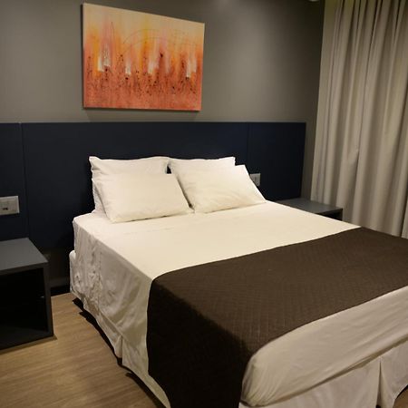 Carlton Plaza Hotel Uberlândia Esterno foto